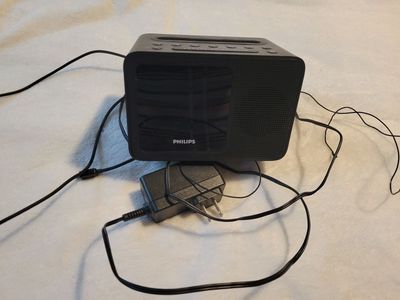 Philips radio alarm clock