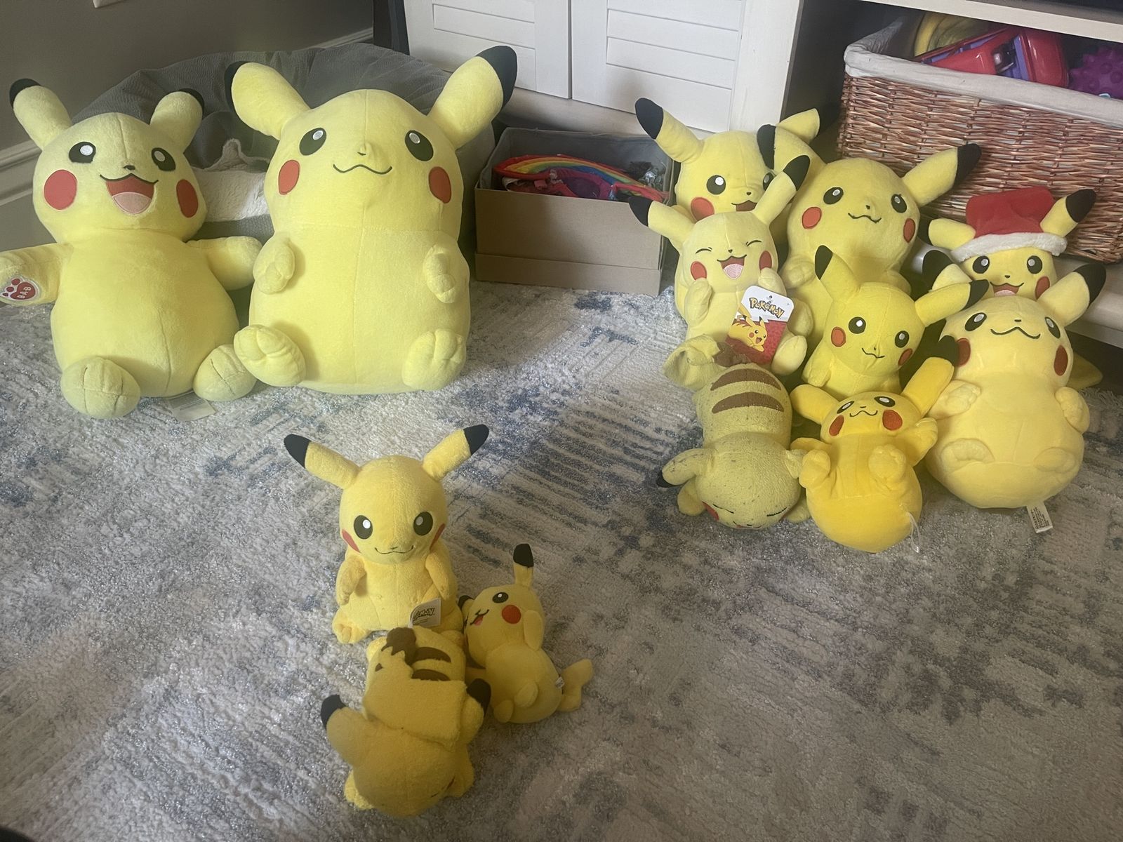 Large Lot of Pikachu Plush toys the 2 big ones are $10 each. The 3 small ones are $3 each. The  8 medium ones are $5 each