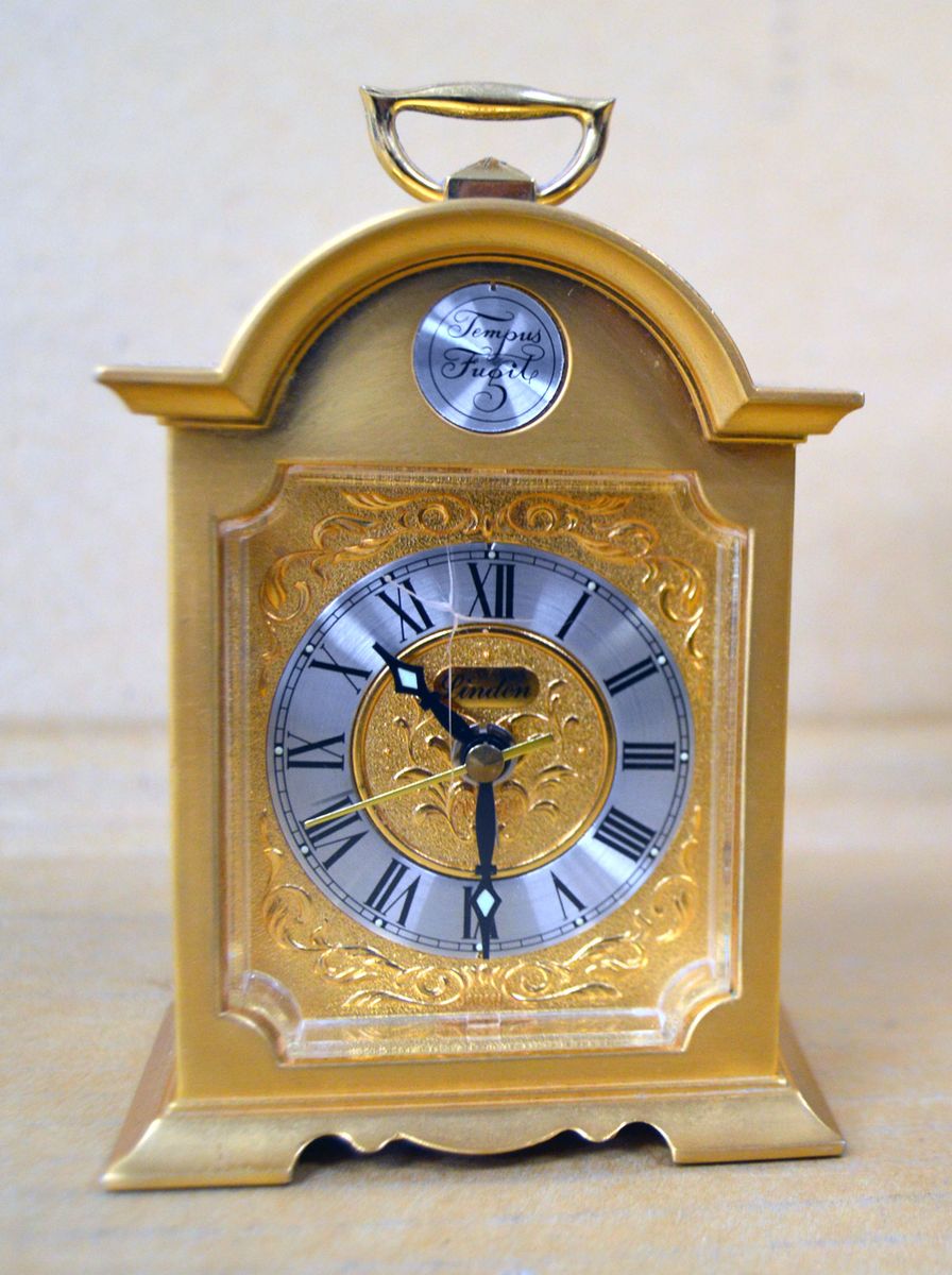 Vintage Swiza Tempus Fugit Gold Tone Quartz Desk Mantle Clock Japan
