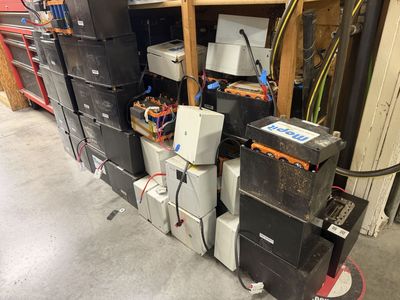 Free Lithium Batteries - 24V (20AH-60AH) - Various Conditions - Bulk Lot