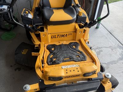 Cub Cadet Ultima ZT1 42” Zero Turn Mower