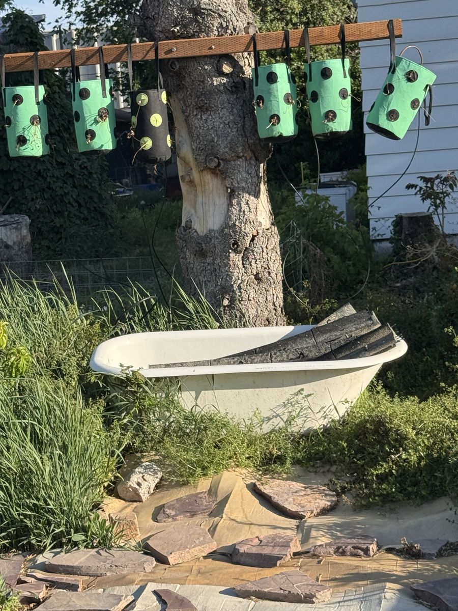Vintage Clawfoot Bathtub - White Porcelain Enamel Cast Iron - Outdoor Decor/Planter