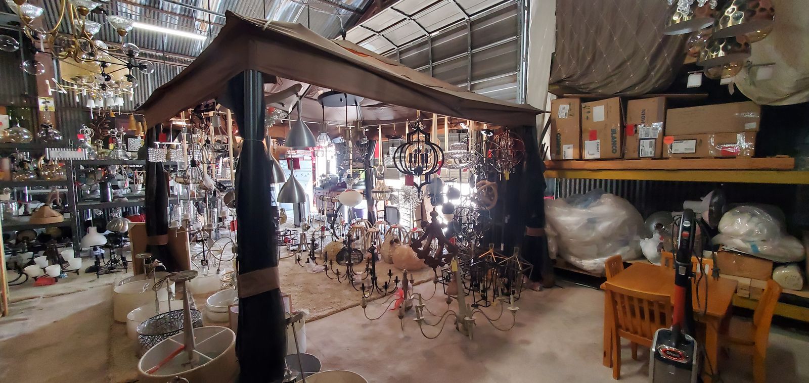 Main image 6