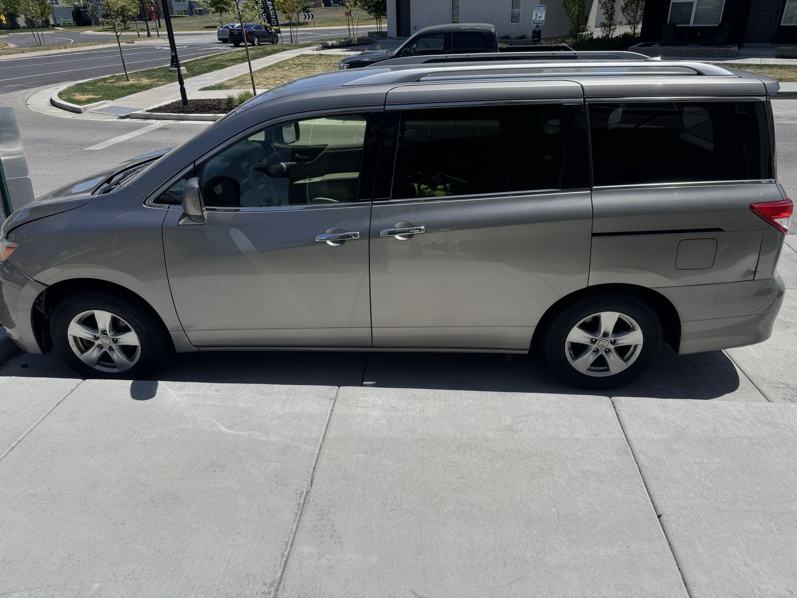 2012 Nissan Quest SV