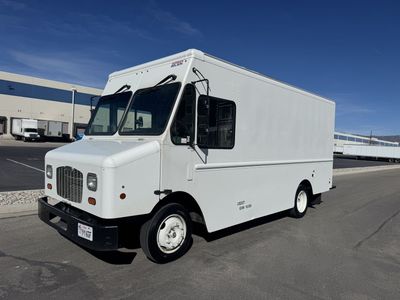 2022 Freightliner MT45G Reefer Truck