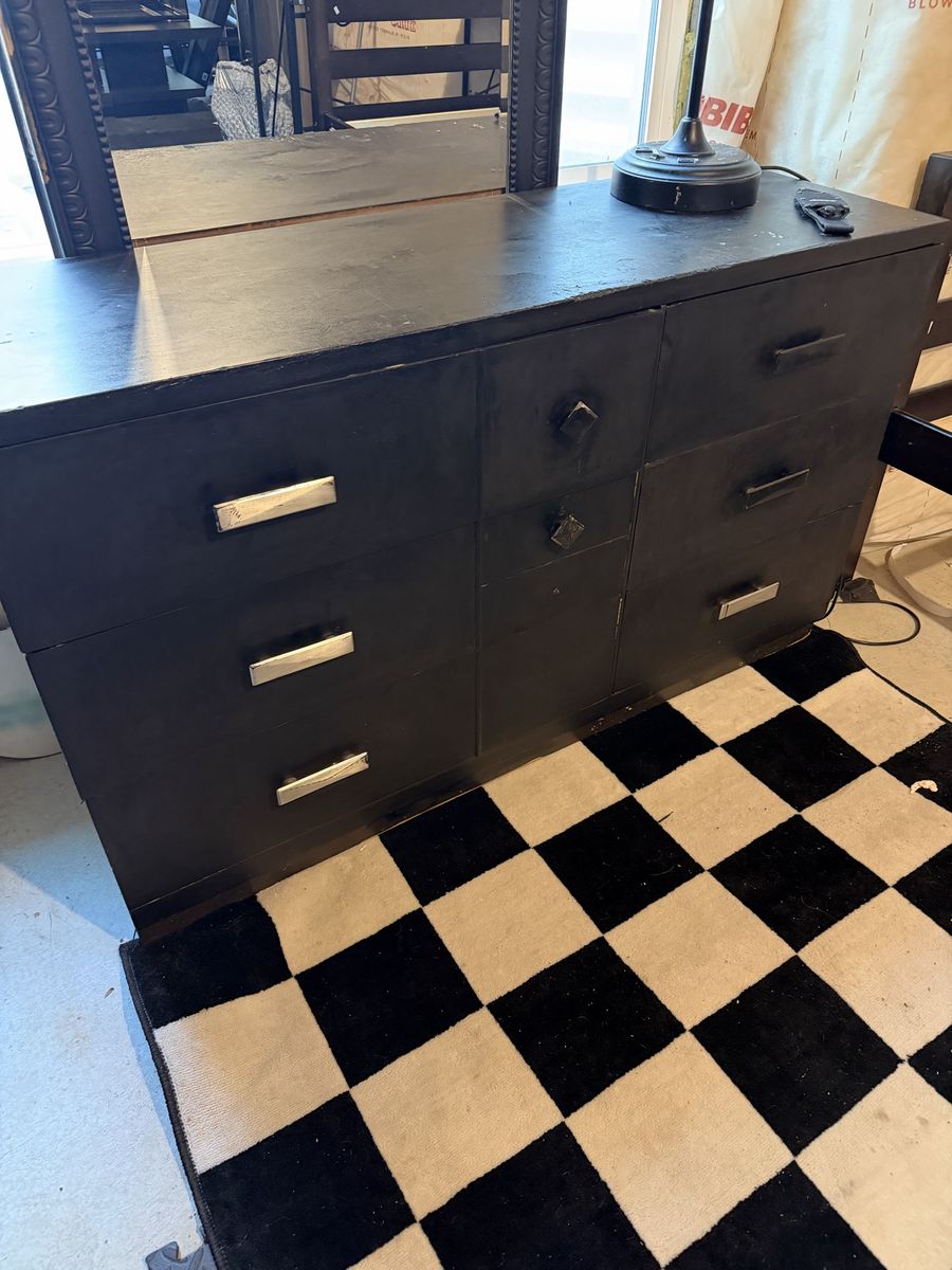 Main image 2