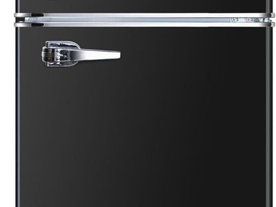 *SEE DESCRIPTION*Small 2 Door Frigidaire Retro Mini Fridge with Freezer & Side Bottle Opener