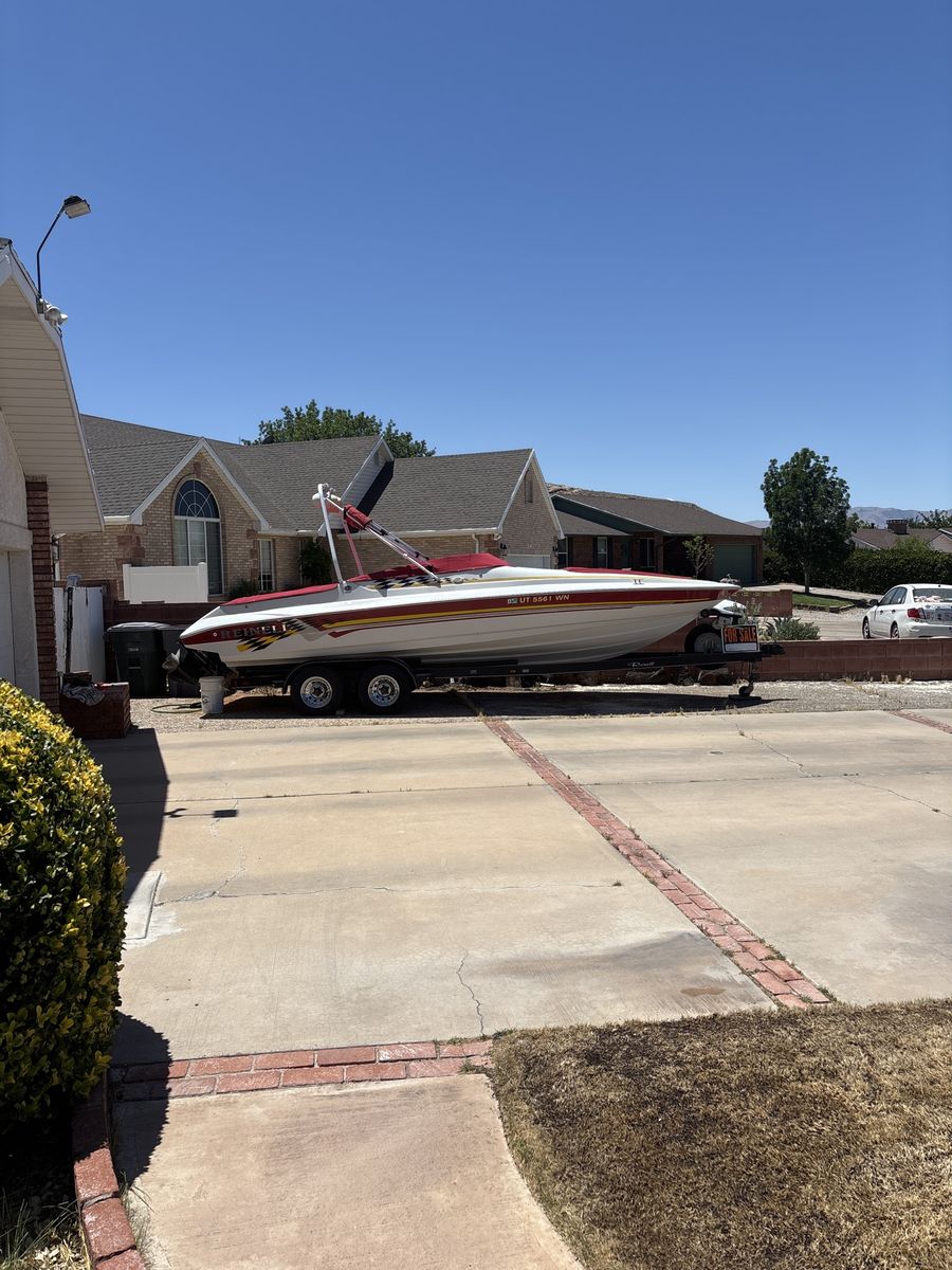 1998 Boat