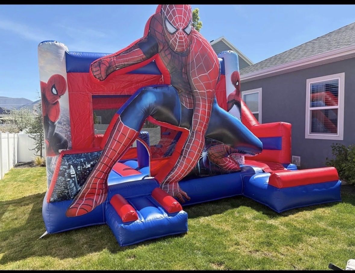 Spider-man Bounce house 4Rent