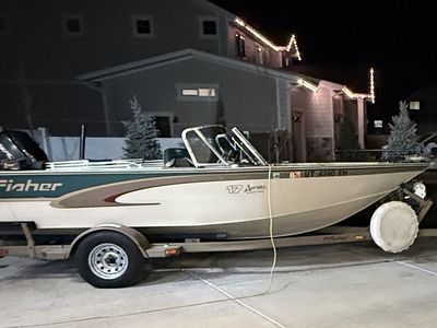 1999 Fisher Aluminum Fishing Boat