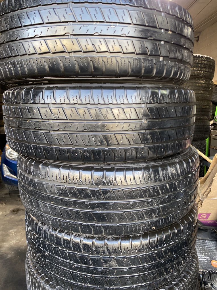 4 TIRES SUMITOMO P225-65-17 ENCONTER HT 74% TREAD