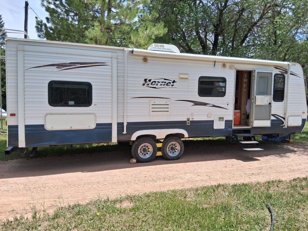 Hornet camp trailer
