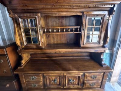Wood Hutch