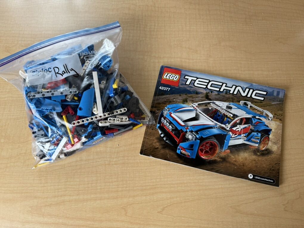 LEGO Rally Car 42077