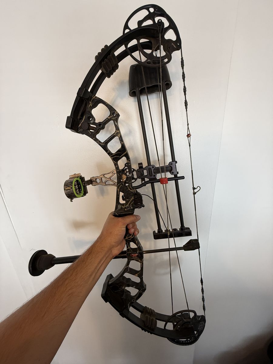 Main image 4