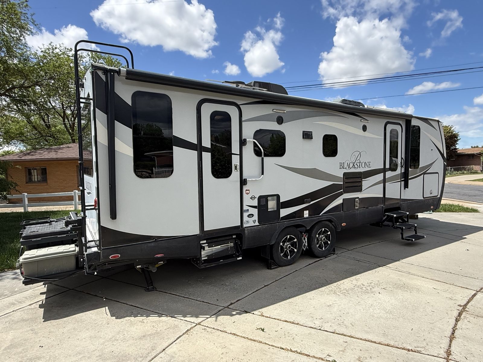2016 Blackstone By Outdoors Rv