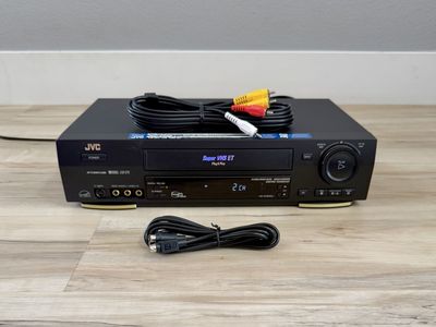 JVC HR-S7800U Pro VCR S-VHS VHS Player