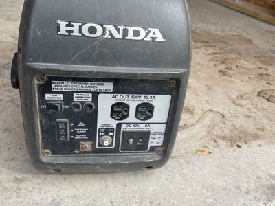 Honda 2000 Inverter generator (quiet)