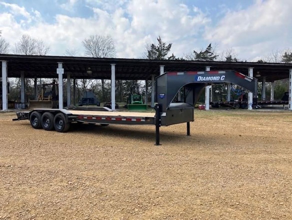 Diamond C LPX-GN Utility Trailer