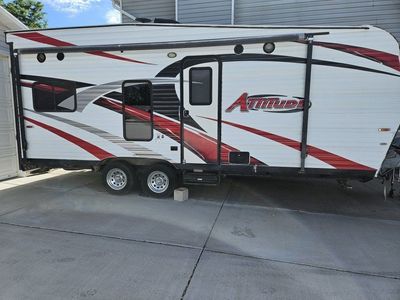 2016 Attitude toy hauler 16500 or best offer