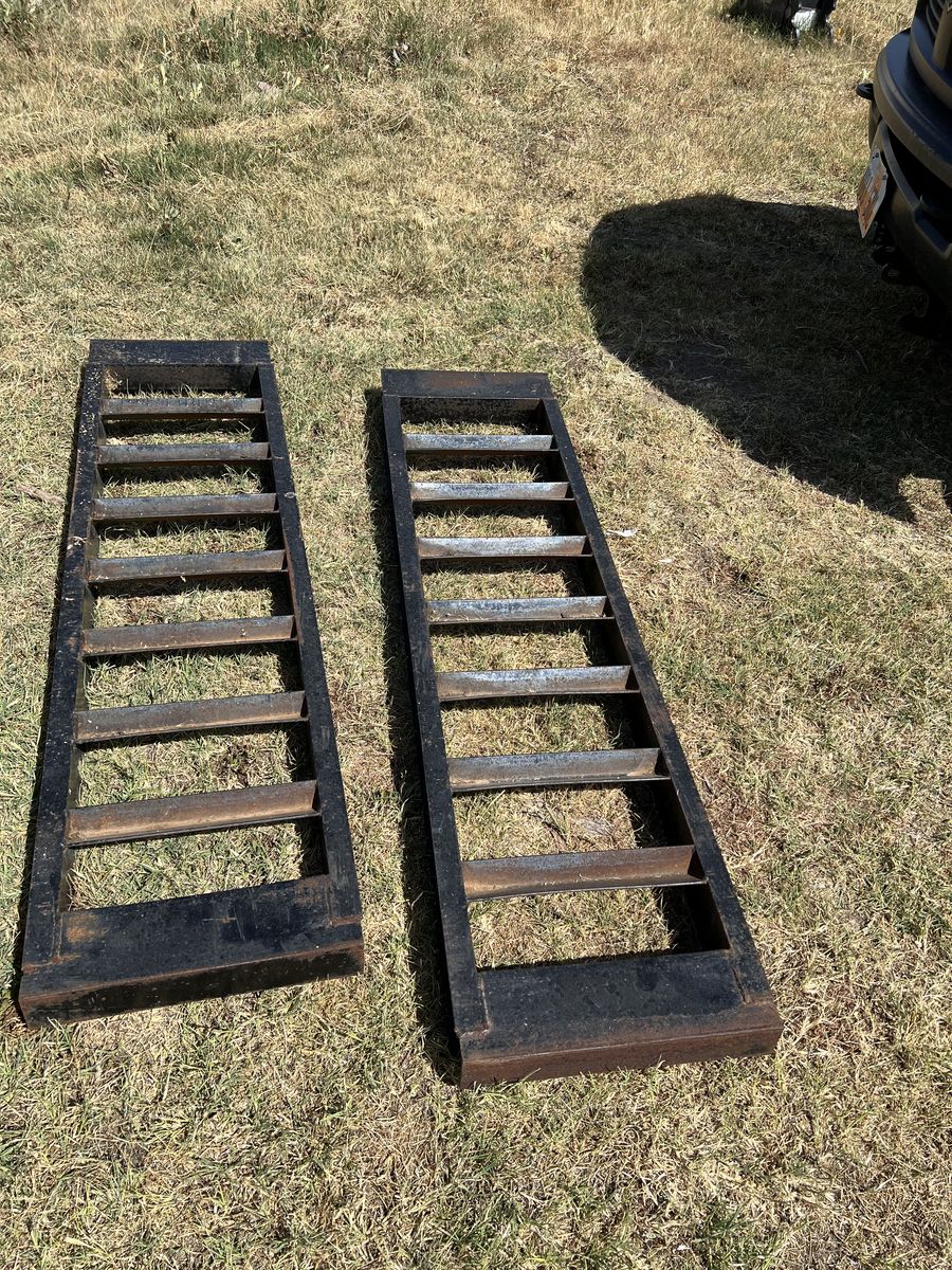Heavy Duty Trailer Ramps 