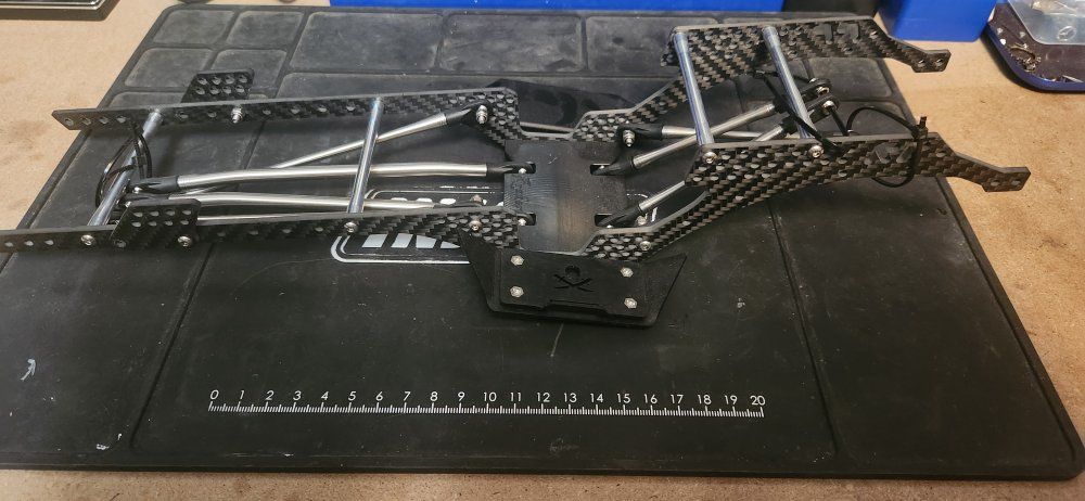 RP Custom Carbon Fiber RC Crawler Chassis with Kraken Skid Plate & Links