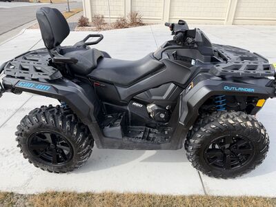 2021 Can Am Outlander 850 XT. 2 UP-Clean, low miles. $8800