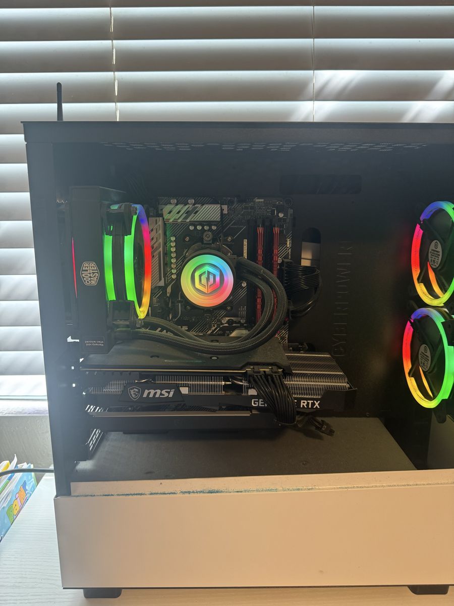 Ryzen 7 5800x 3.8GHz| Geforce RTX 3070