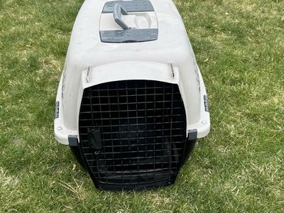 Pet Kennel Plastic Portable Airline Approved Dog