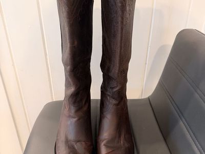 Women's Tall Western Boots Dark Brown size 10