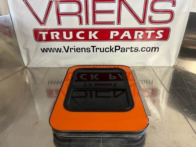 Kenworth T680 Right Rear Door Assembly