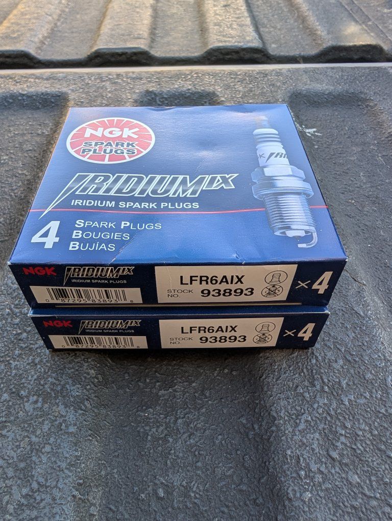 Brand New NGK Iridium IX High Performance Spark Plugs for Hemi