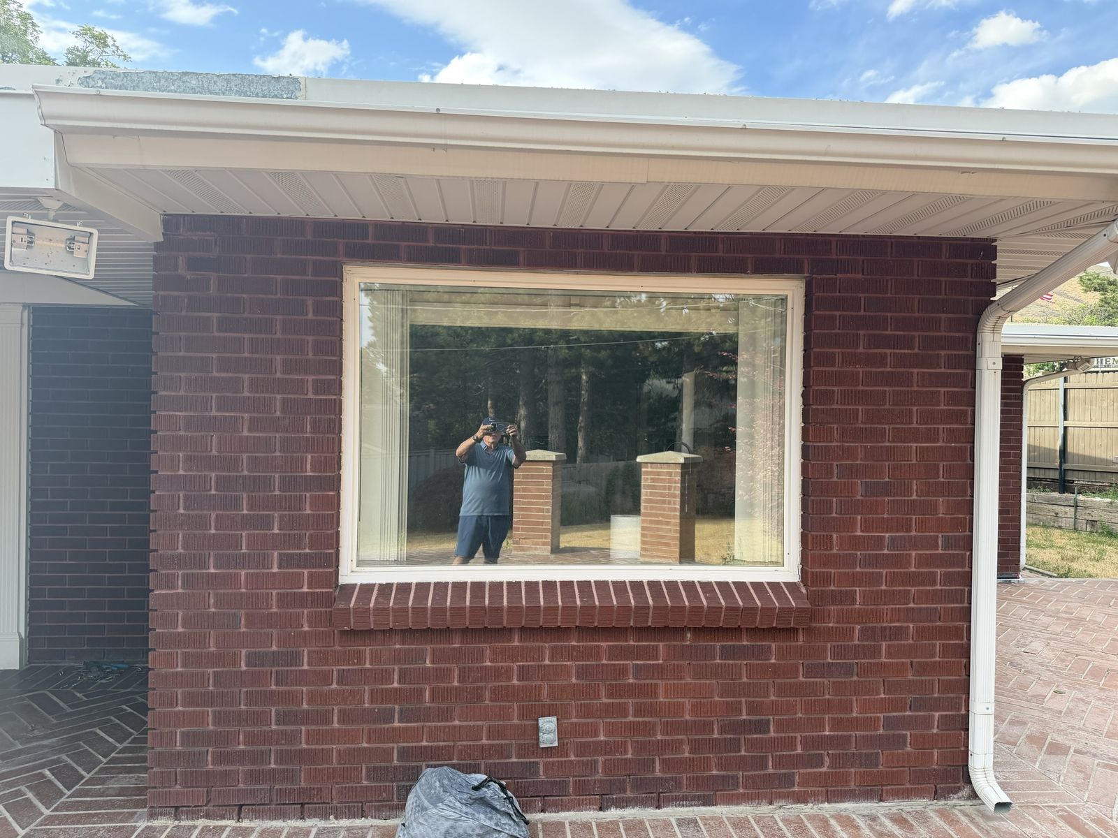 Windows and Doors available to be repurposed in residential home