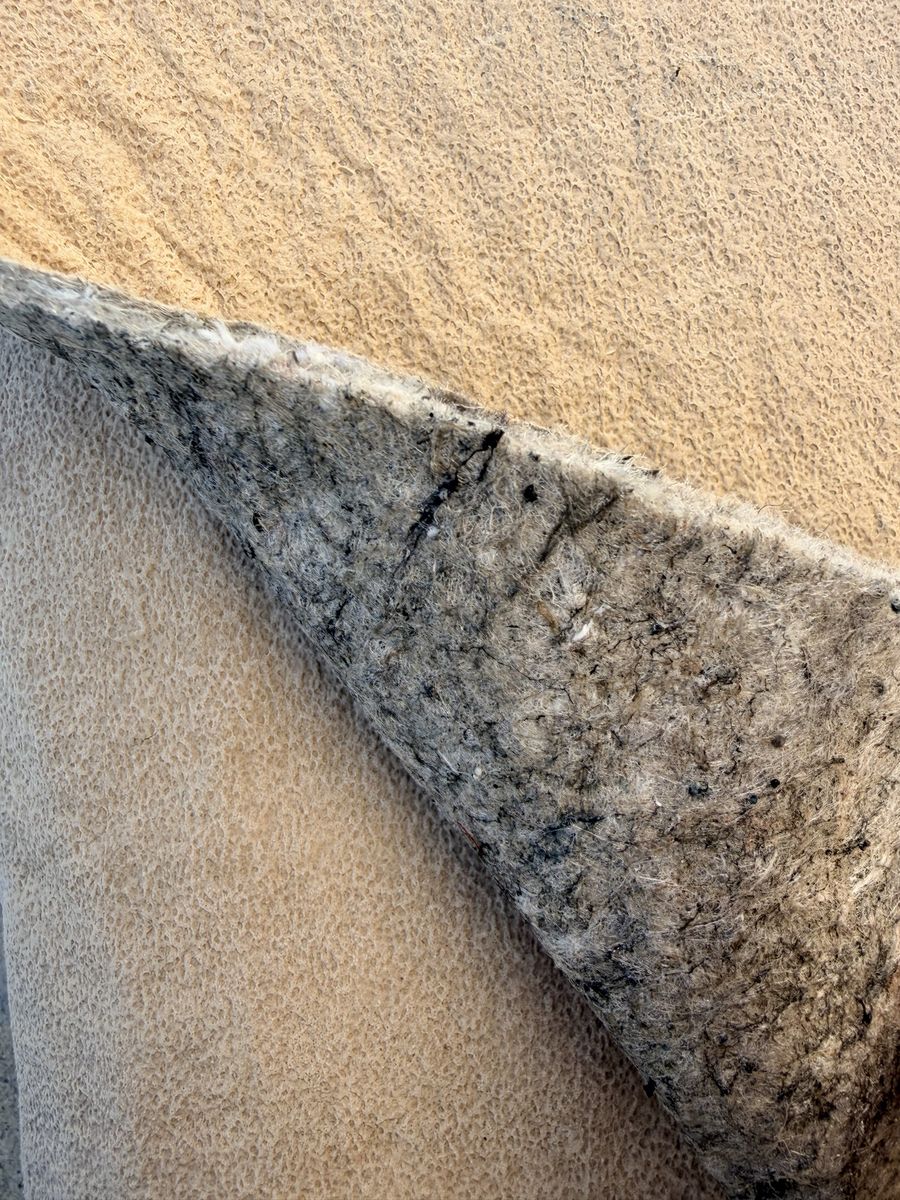 New. 5x8 Rug Pad To Keep Your Rugs Straight