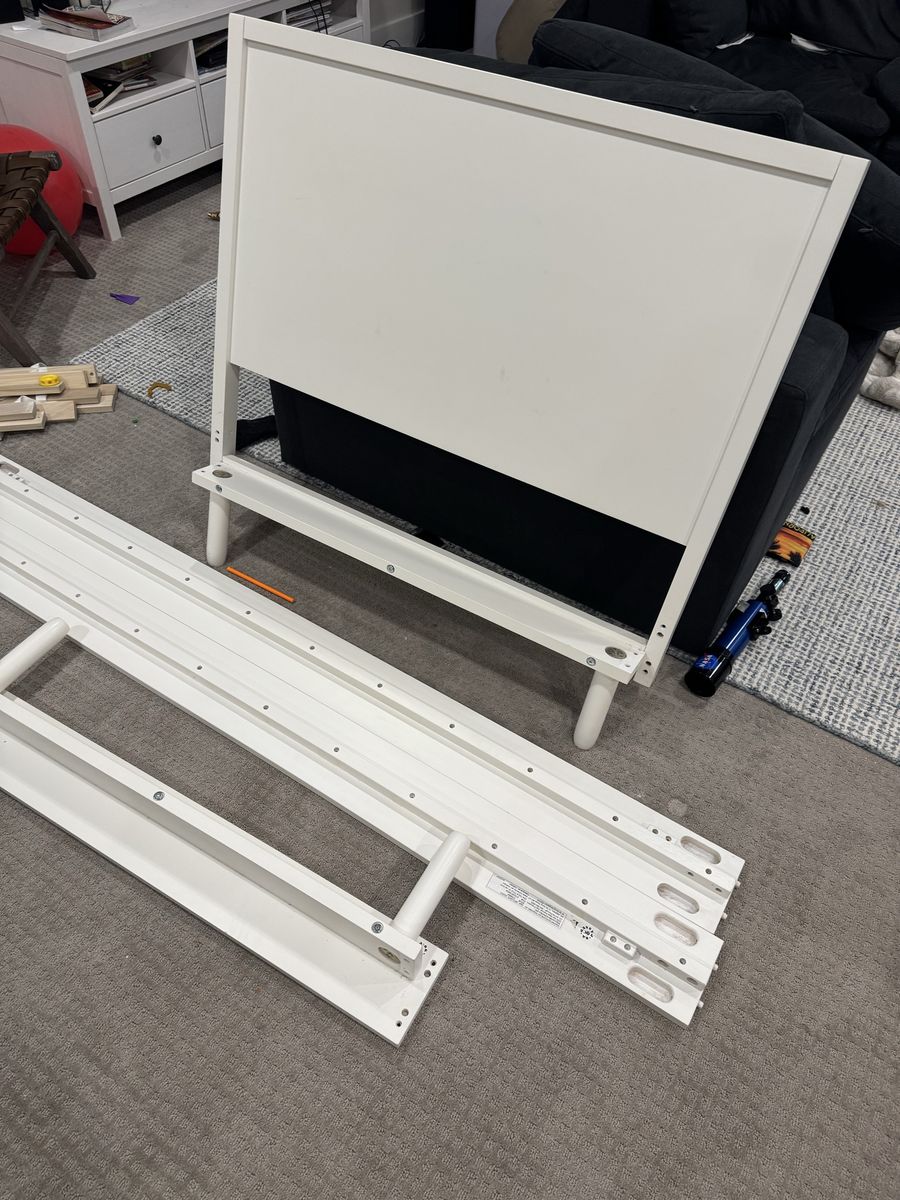 Main image 4