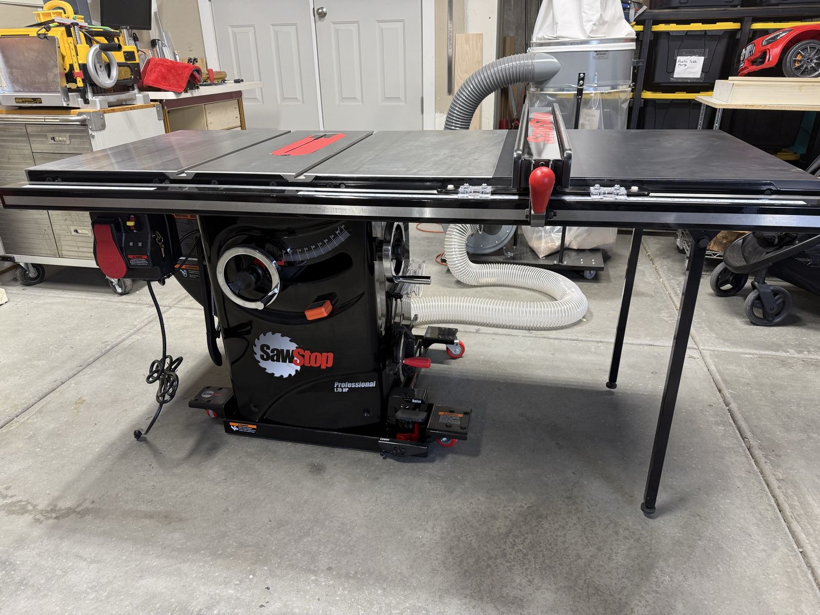 Sawstop table saw