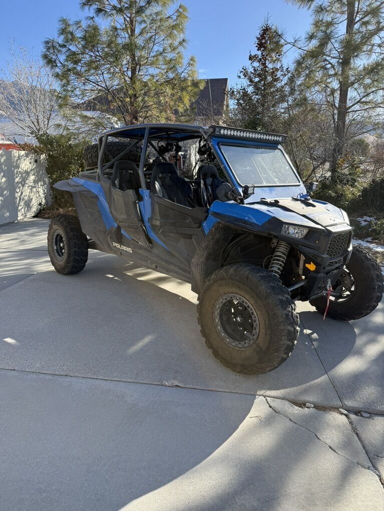 2015 Polaris RZR 1000 4