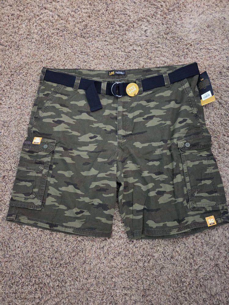Lee Wyoming Belted Cargo Shorts