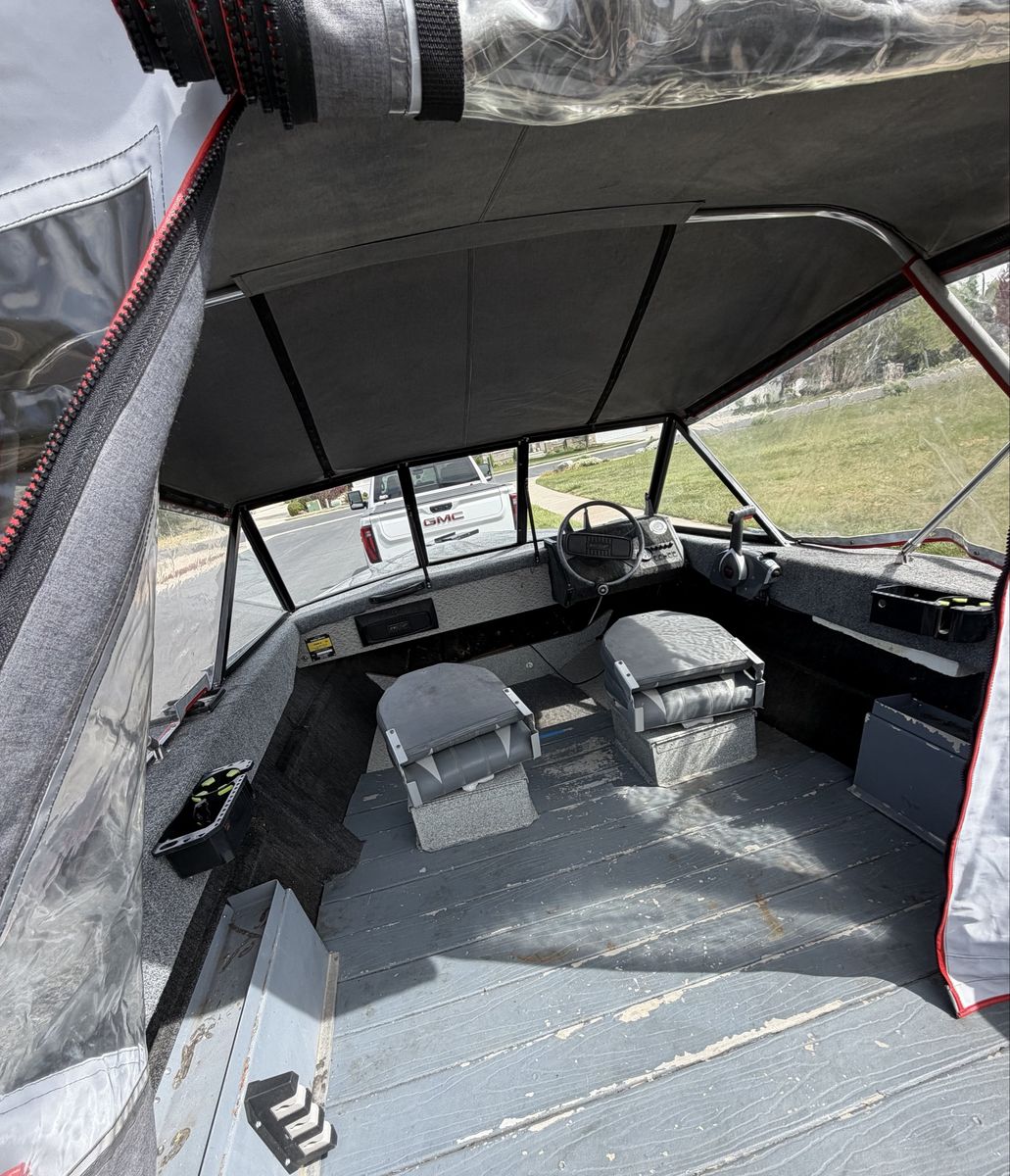 Main image 6