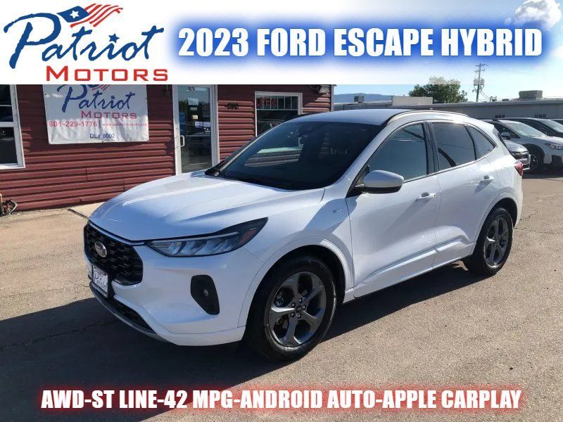 2023 Ford Escape ST-Line Select