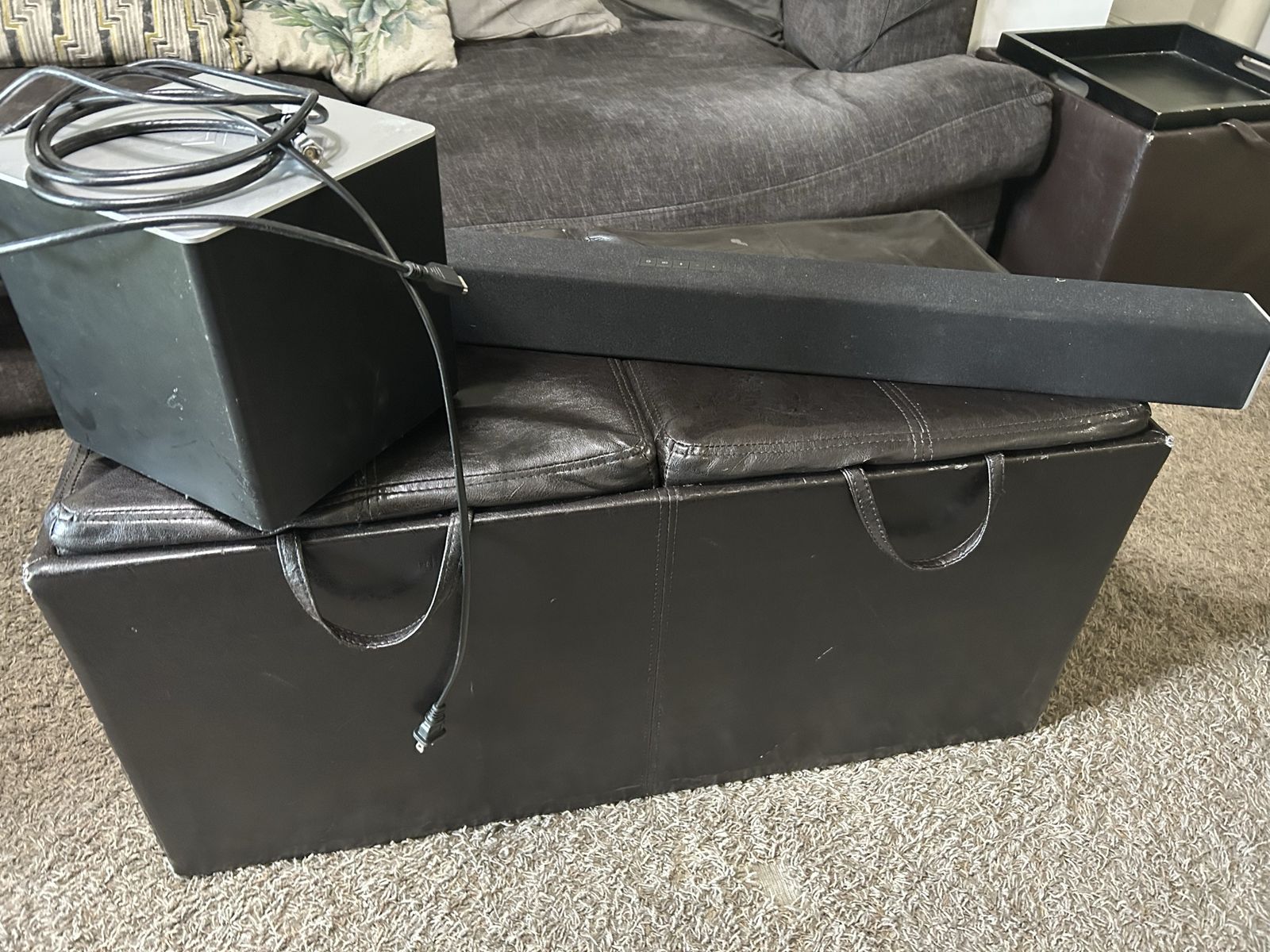 Visio Sub woofer and sound bar set