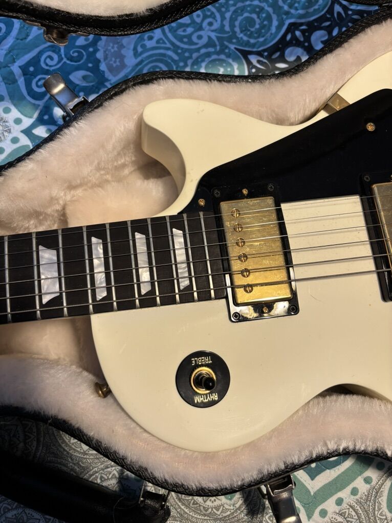 2008 Gibson Les Paul Alpine White/Ebony Fretboard