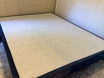 Queen box spring and metal frame