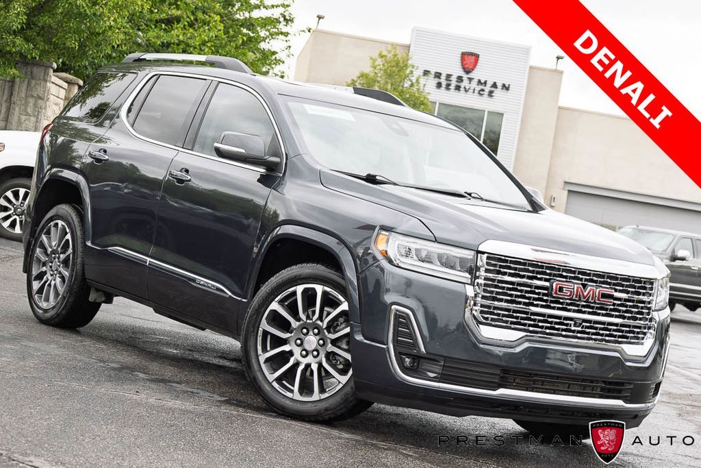 2022 GMC Acadia Denali
