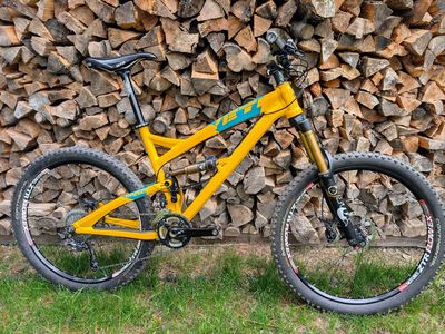 Yeti SB-66