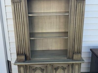 Amazing bookcase