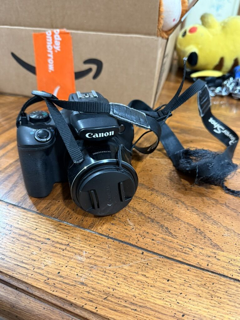 Canon PowerShot SX60 HS digital camera