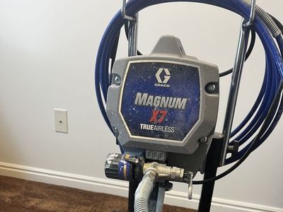 Magnum TrueAirless sprayer (Model X7) with Pressure Roller