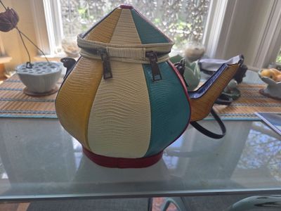 Teapot Purse