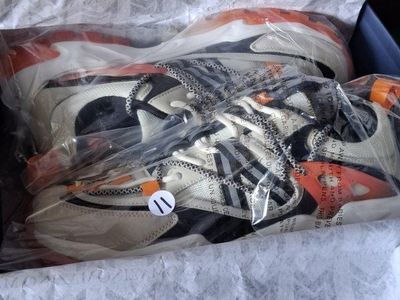 Men's Mazino Shoes Size 11